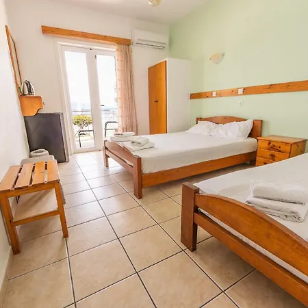 Sailing Club 3* Nikiana